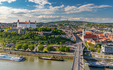 Bratislava Landmarks - obrazy, fototapety, plakaty