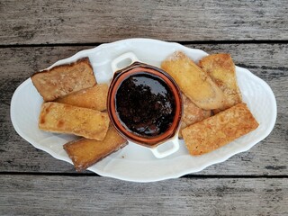 Baked tofu strips with soy sauce