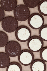 chocolate cookies with creamy cream filling