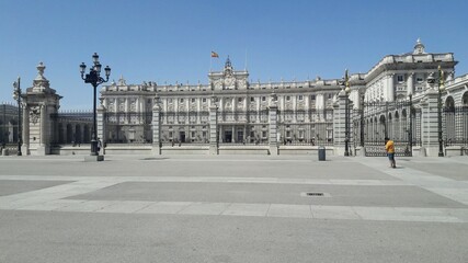 Obraz premium view of the royal palace in Madrid 