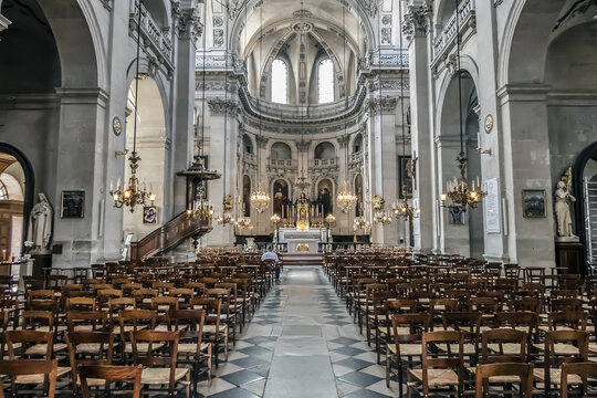 Interior of Saint Paul Church (Eglise Saint-Paul-Saint-Louis, 17th-century) -church on Saint-Antoine Street in Marais quarter of Paris. Paris. France. AUGUST 22, 2021.