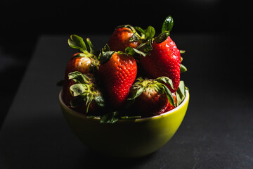 frutillas rojas frescas y saludables!!!