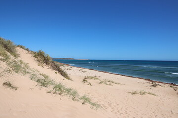Fototapeta na wymiar Beach scene near Dunes Beach, Exmouth, Western Australia.