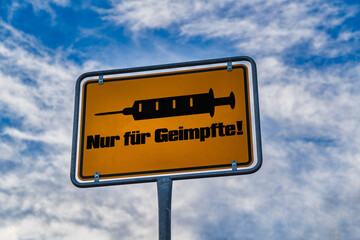 Nur für Geimpfte! Wegweiser