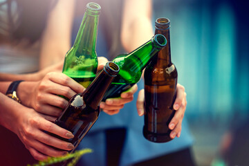 Party time start. Happy people toasting with champagne flutes. Multiethnic friends congratulating each other with new year. Celebration holiday concept, holiday background. selective focus