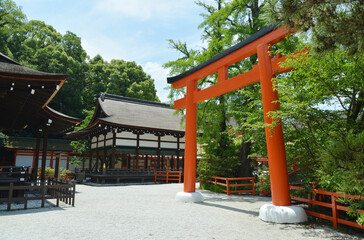 下鴨神社　鳥居と橋殿　京都市左京区