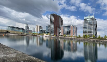Fototapeta premium Modern architecture and landmark buildings in Salford Quays. 