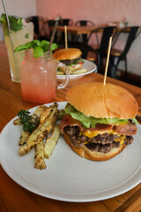Burguer with fries