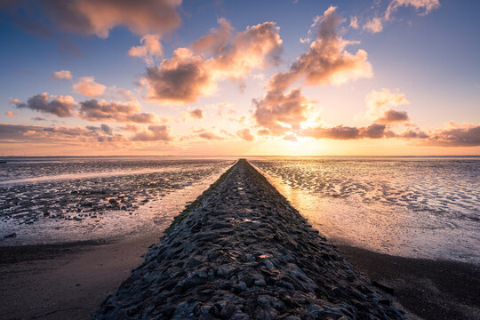 Sonnenuntergang an der Nordseek&uuml;ste