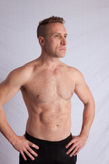Obraz premium Strong man with no shirt on 