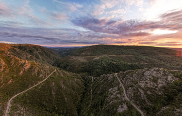 Panoramica desde Drone al atardecer