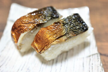 鯖押しずし（バッテラ）