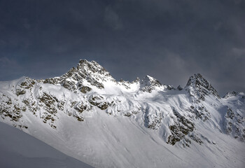 Fototapeta premium snow covered mountains