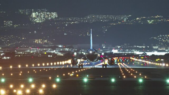 4K・飛行機・旅客機・ジェット機・空港・離陸