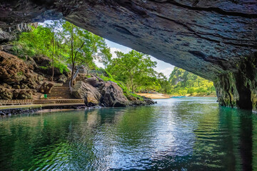 Fototapeta na wymiar Phong Nha cave area, Quang Binh, Vietnam