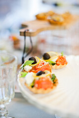 tartlets appetizers with salmon