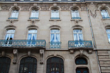 Fototapeta na wymiar art nouveau building (chamber of trade and commerce) in nancy in lorraine (france)