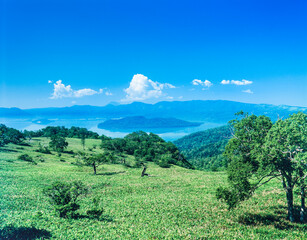 北海道　藻琴村　藻琴山から屈斜路湖 © kiyo