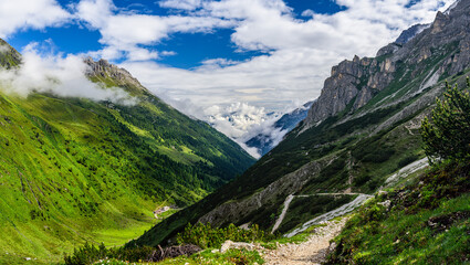 Pinnistal valley in Stubai Alps with the Elferspitze on the left in clouds.