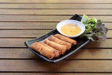 Fried spring rolls are Vietnamese food that Thai people like to eat. Spring roll pastry made from rice flour, which is famous in Vietnam. Spring rolls are fresh and fried. Classified as a snack