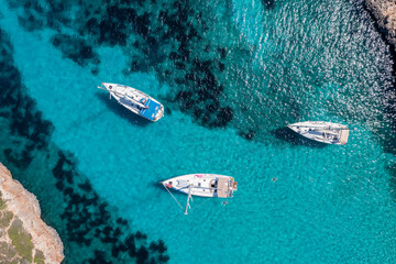 Aerial view, Cala Sa Nau, near Cala d'Or, with beaches and sailing boats, Migjorn region, Mallorca, Balearic Islands, Spain