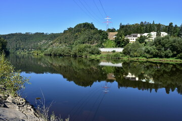 Obraz premium river Vltava in Vrane near Praha,capital city of Czech republic