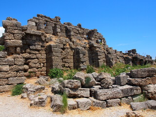 Fototapeta na wymiar ruins of the city