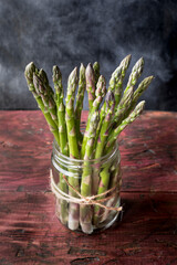 Bunch of fresh green asparagus © Sylvie Pabion Martín