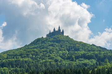 Burg Hohenzollern auf der schw&auml;bischen Alb bei Bisingen - Deutschland