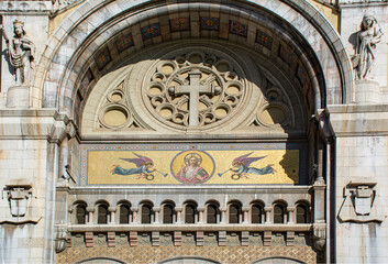 Obraz premium Detail of the facade of the cathedral - Tunisia 