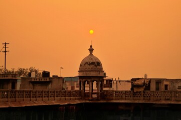 Obraz premium Sunset from Spice Market, Old Delhi