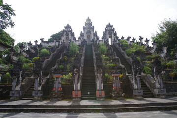 インドネシア　バリ島のランプヤン寺院 - obrazy, fototapety, plakaty
