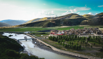Obraz premium Mountain scenery of Tibetan Kham, China