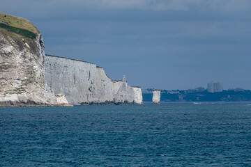 Picturesque view of Old Harry Rocks cliffs in Studland, Swanage, Dorset, UK - obrazy, fototapety, plakaty