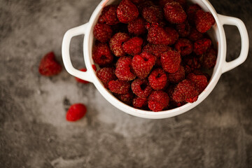 raspberries in a bowl