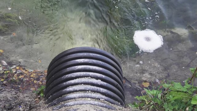 water flows from the drainage pipe