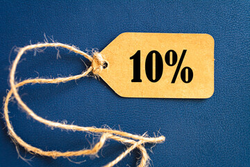 tag with an inscription 10% discount