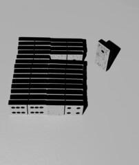 domino