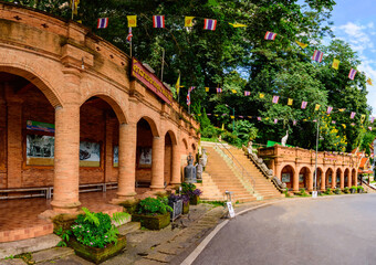Obraz premium Panorama Chiang Mai, Thailand Heritage building in Doi Suthep temple area, a historical building, landmark of Chiang Mai (14-09-2021)