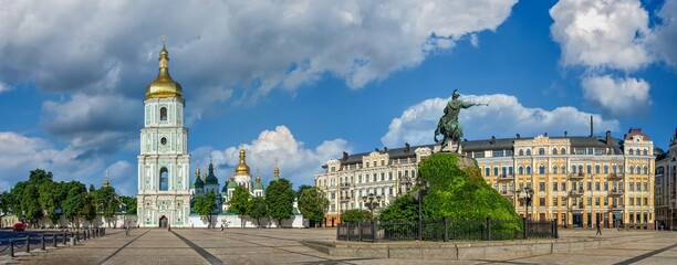 St. Sophia Square in Kyiv, Ukraine - obrazy, fototapety, plakaty