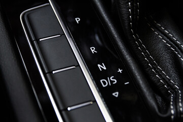 Automatic transmission, DSG Direct-shift gearbox.