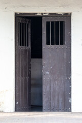 Colonial old entrance door