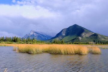 Vermillion lake and mountains in the background, Banff National Park
