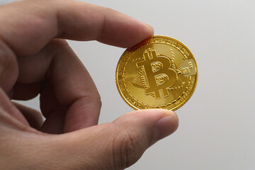 ビットコインと手