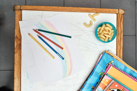 desk with pencils and knick-knacks in the living room