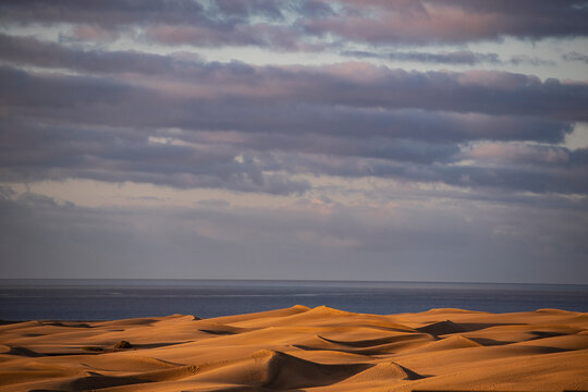 the sand dunes of Maspalomas on the Canary Islands