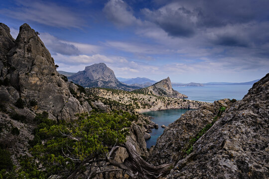 Novi Svet Golitsyn Trail, Black Sea & View of Pirates Bay