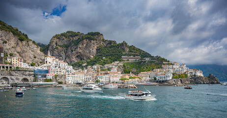 Naklejka premium boats in the bay