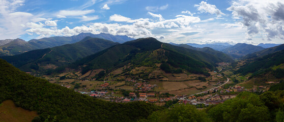 Panoramic of the towns Potes and Ojedo