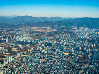 Obraz na płótnie Canvas Beautiful architecture building in Seoul City
